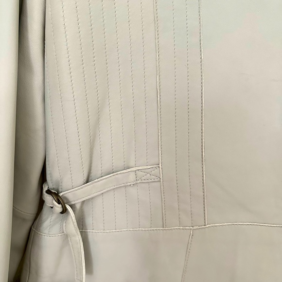 🎉HP🎉 NWOT Genuine Leather Fur Trimmed Jacket - Picture 5 of 6